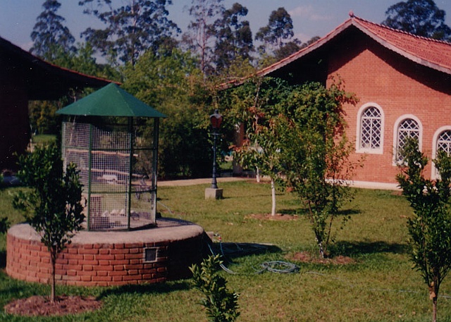 9- Paisagismo em Residencia Colonial.jpg